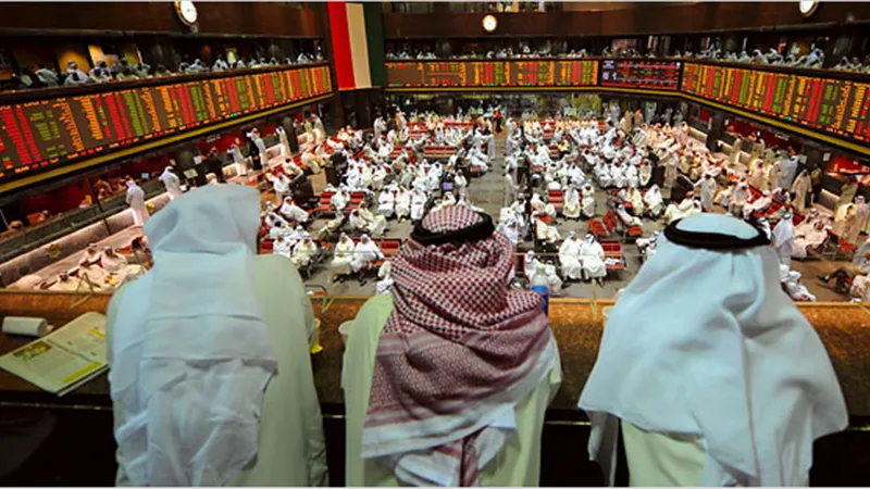 البورصة الكويتية تغلق على تباين