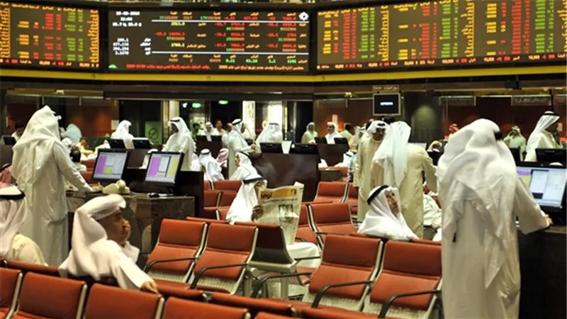 البورصة الكويتية تغلق على ارتفاع مؤشراتها الثلاثة