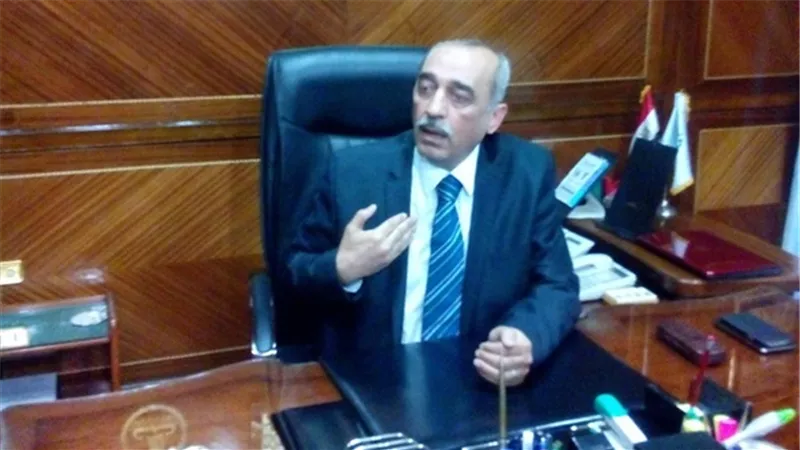 بالصور .. محافظ كفرالشيخ ينفي تهديد المواطنين بحرمانهم من الدعم 