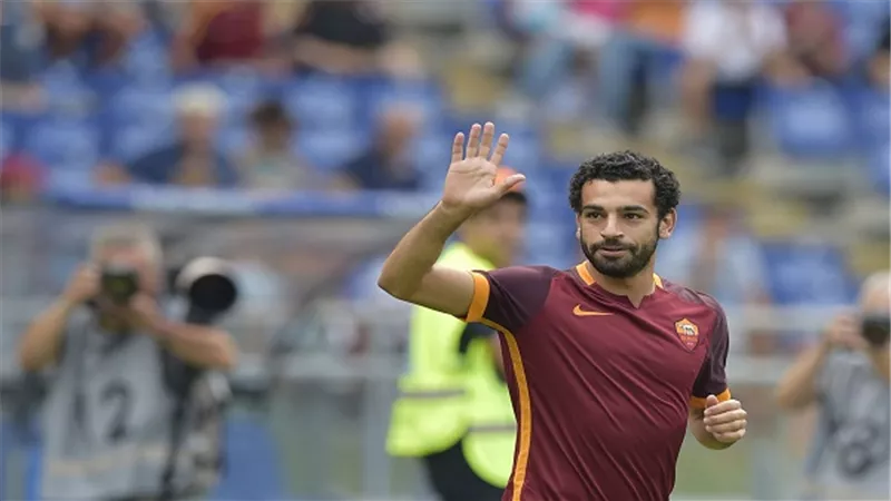 روما الإيطالي يختار محمد صلاح كأفضل مرواغ 