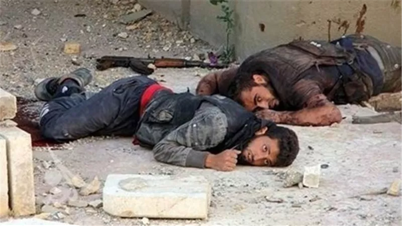 مقتل 19 مسلحًا من تنظيم القاعدة و12 جندي يمني في هجومين منفصلين بحضرموت