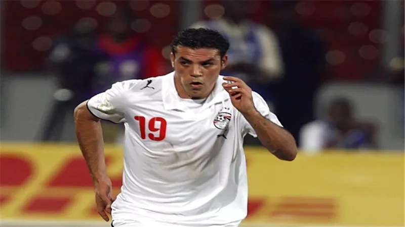عمرو زكي: راتبي الأسبوعي وصل لـ 350 ألف جنيه في الدوري الإنجليزي