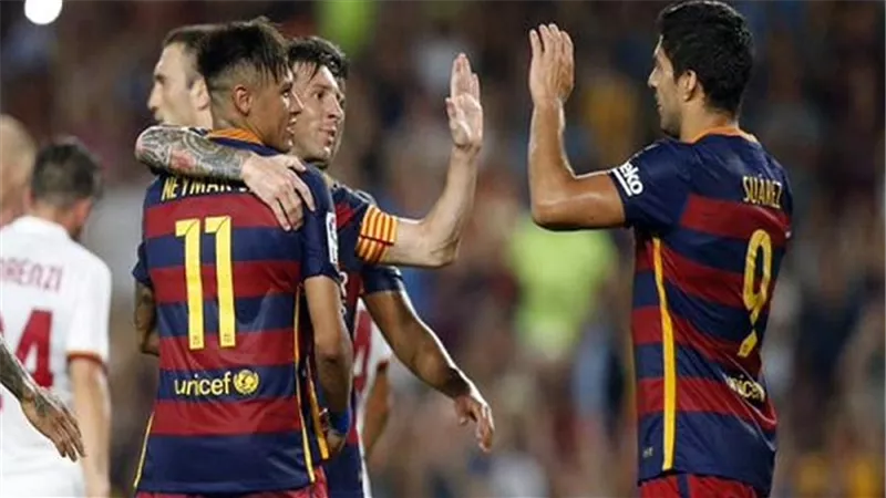 بالفيديو.. برشلونة يسحق روما في غياب صلاح بدوري أبطال أوروبا