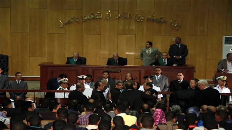 ننشر تفاصيل مناقشة المحكمة للمتهم بتوظيف 165 مليون دولار في 