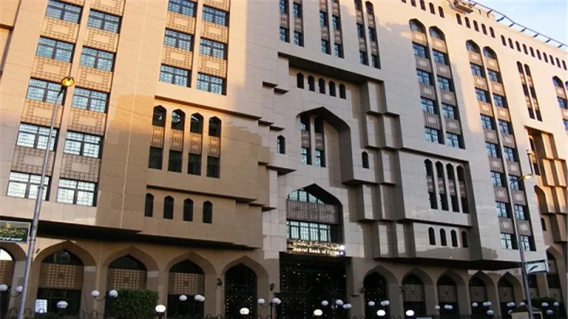 بالفيديو.. محلل اقتصادي: نعيش مرحلة أكثر من سيئة بسبب 