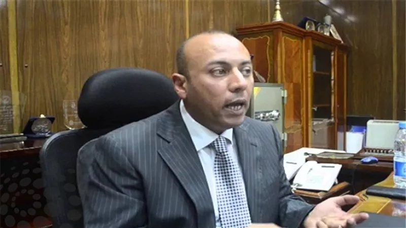 محافظ المنوفية: إنهاء إضراب عمال مصنع غزل شبين