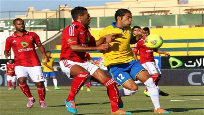 الإسماعيلي يصرف النظر عن الاستعانة بحكام أجانب أمام الأهلي