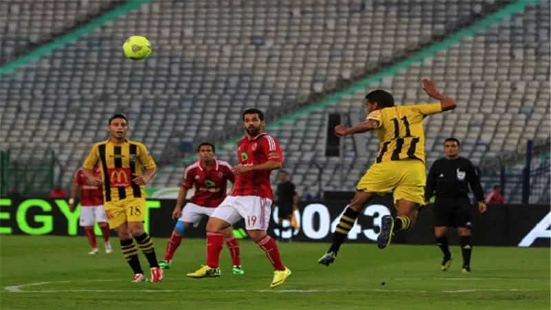 بث مباشر.. الأهلي والمقاولون في لقاء الانقضاض على صدارة الدوري