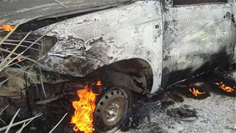 مقتل شيخ مشايخ دهم بالجوف إثر انفجار سيارته بصنعاء