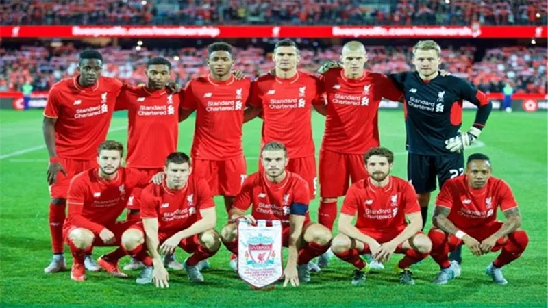 ليفربول يتعادل سلبيًا أمام مانشستر يونايتد في الشوط الأول