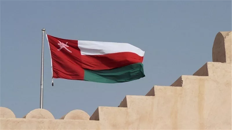 سلطنة عمان تغلق حدودها البرية مع اليمن