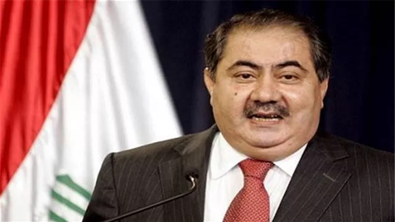وزير المالية العراقي: الحكومة ملتزمة بدفع رواتب الموظفين 