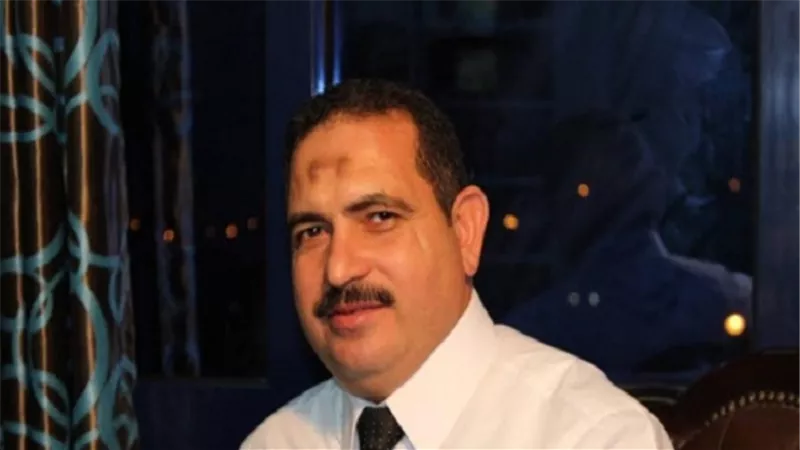 خبير اقتصادي: استقرار الجنيه مقابل الدولار في 2016