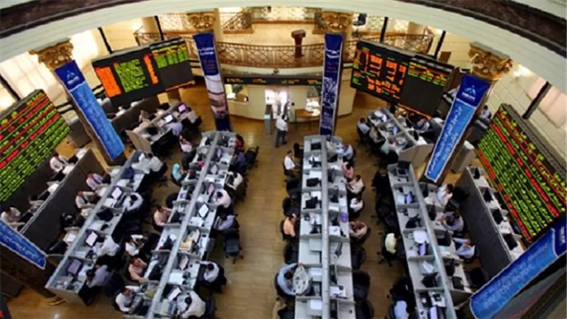 مُحللون يتوقعون اتجه مؤشر البورصة إلى مستوى 6300 نقطة