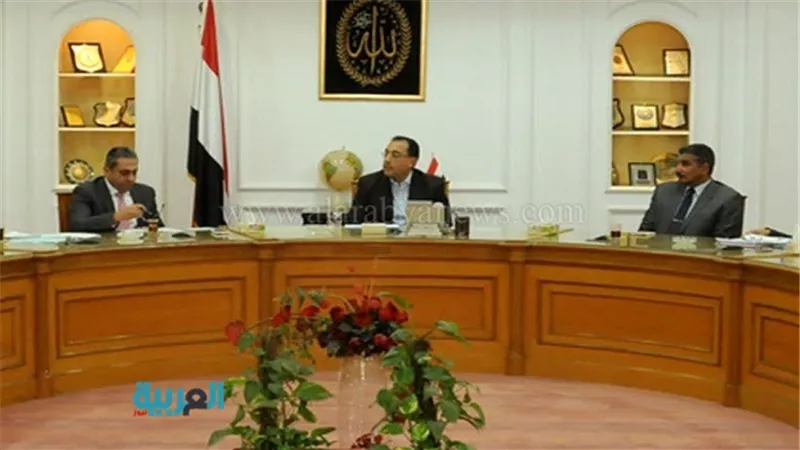وزير الإسكان: تنفيذ 100 ألف وحدة في المدن الجديدة 