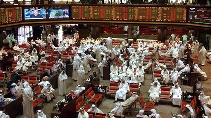 بورصة الكويت تغلق على ارتفاع مؤشراتها الثلاثة