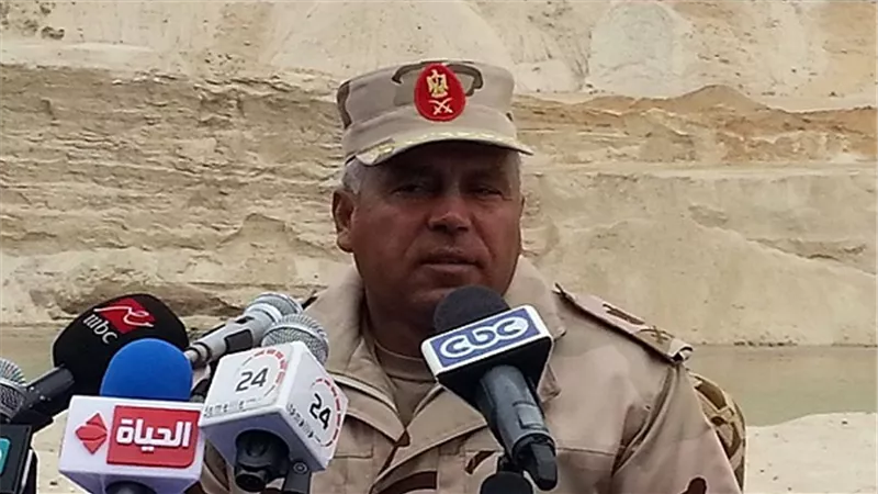 رئيس الهيئة الهندسية: 