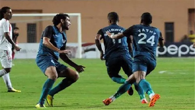 بالفيديو.. المصري يتقدم على إنبي بثلاثية في الشوط الأول