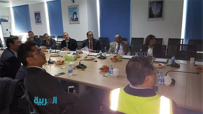 بالصور.. وزير الإسكان يوقع اتفاقية تعاون مع الصين في تطوير العشوائيات