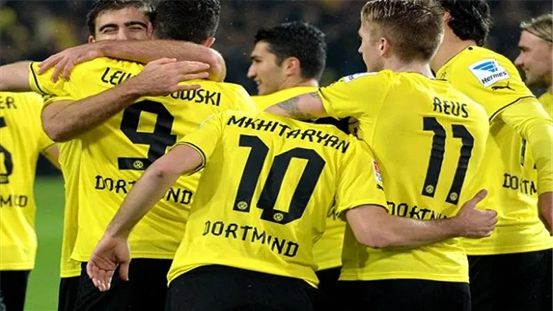 بالفيديو.. دورتموند يسحق توتنهام بثلاثية في الدوري الأوروبي 