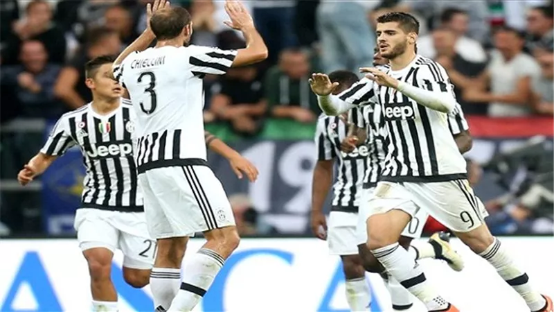 بالفيديو.. اليوفي يتقدم بهدفين على البايرن في الشوط الأول