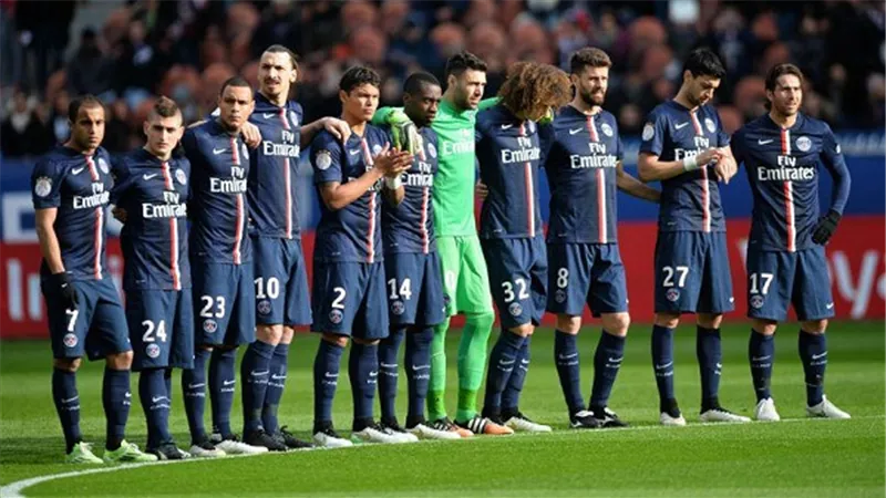 مدير مانشستر سيتي: باريس سان جيرمان 