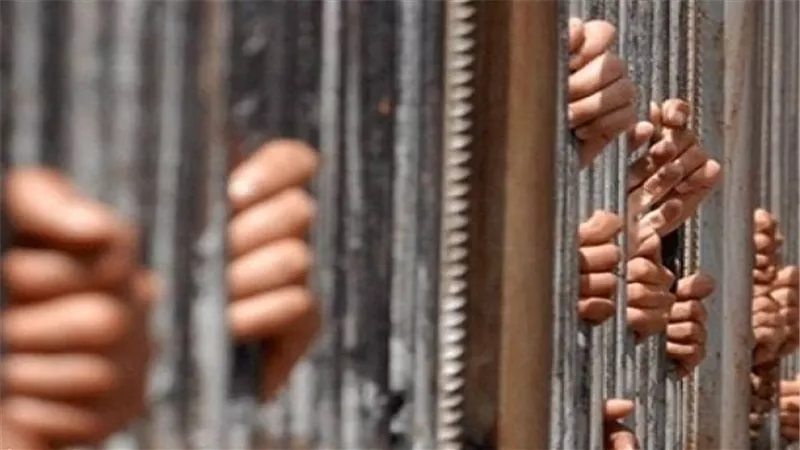 ضبط 209 بائعين متجولين و14 قطعة سلاح في حملة مكبرة لشرطة النقل 