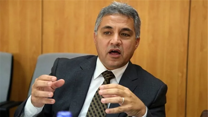 نائب برلماني: الحكومة تواجه تحديات في سد عجز الموازنة العامة