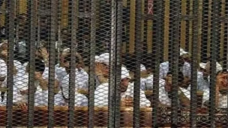 بالأسماء.. قبول استشكال المتهمين في ذكرى يناير الخامسة وإلغاء حكم الحبس