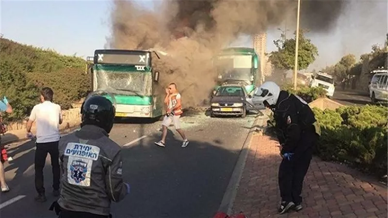 الشرطة الإسرائيلية: حريق الحافلتين في القدس ناتج عن انفجار عبوة ناسفة