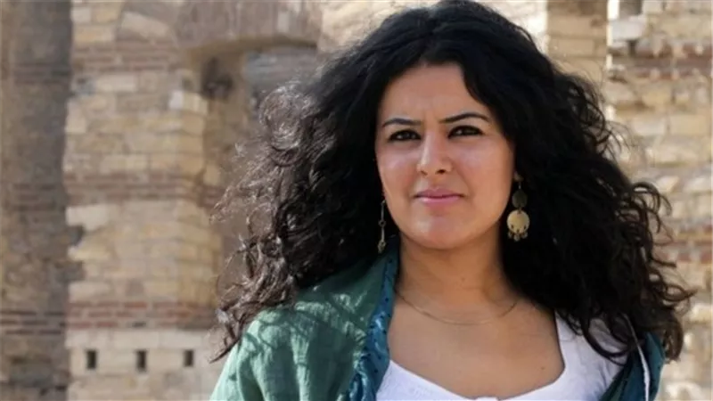 موجز الفن.. أول تعليق من دينا الوديدي بعد قرار 