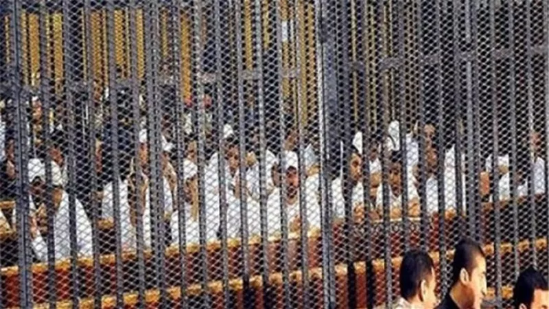 تأجيل محاكمة المتهمين باقتحام قسم مدينة نصر