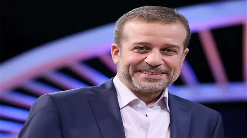 بالصور.. شريف منير يشيد بحفر أنفاق 