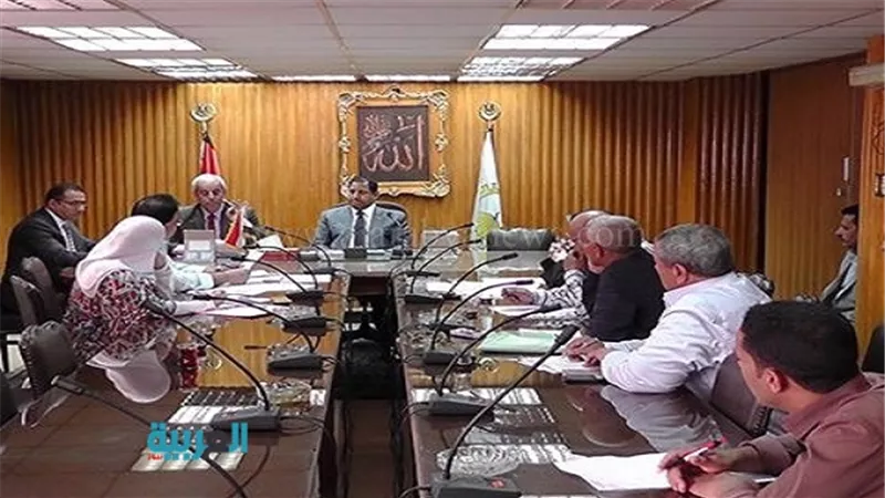 بالصور... صقر يأمر بنقل أصول المدفن الصحى من المنوفية إلى الغربية