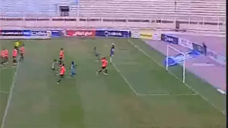 بالفيديو.. المقاصة يتقدم بهدف على قسنطينة في الشوط الأول