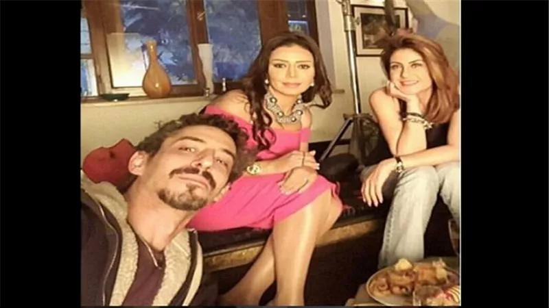 رانيا يوسف وهيدي كرم في كواليس مسلسل 