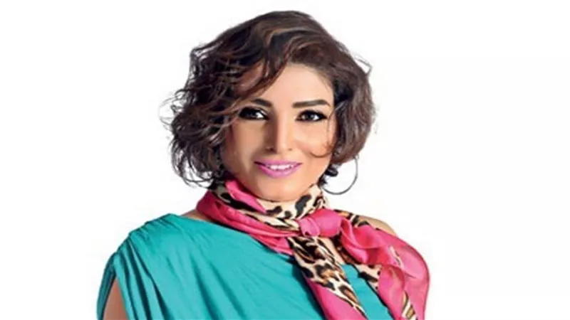 شاهد.. روجينا تحتفل بعيد ميلاد ابنتها 