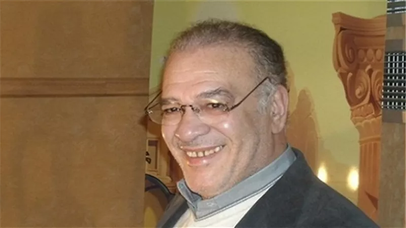شاهد.. صلاح عبدالله يهنئ المصريين بعيدي 