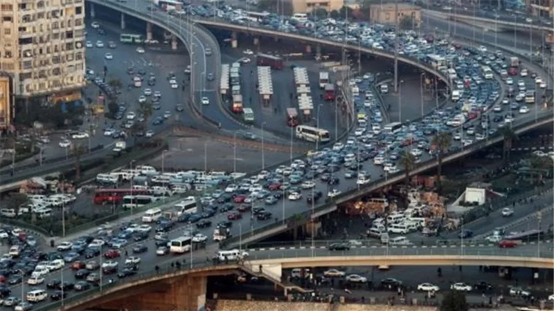 زحام مروري أعلى كوبري 6 أكتوبر