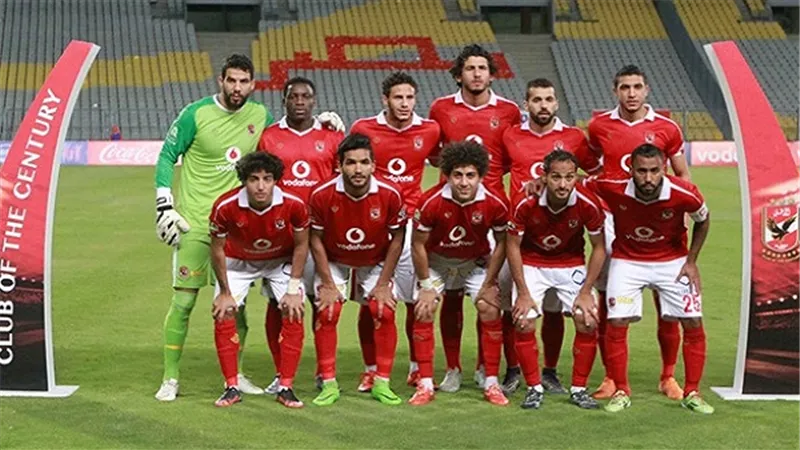 إدارة فندق الأهلي تعد وجبة العشاء للفريق بـ