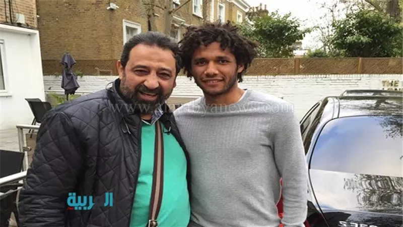 بالصور.. مجدي عبد الغني يلتقي النني في لندن
