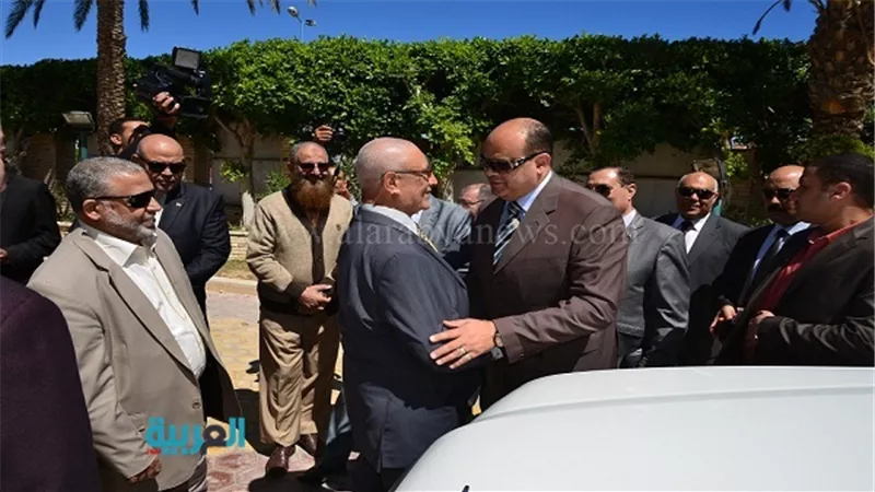 بالصور.. محافظ مطروح يشارك في احتفال تخريج دفعة من رياض الأطفال