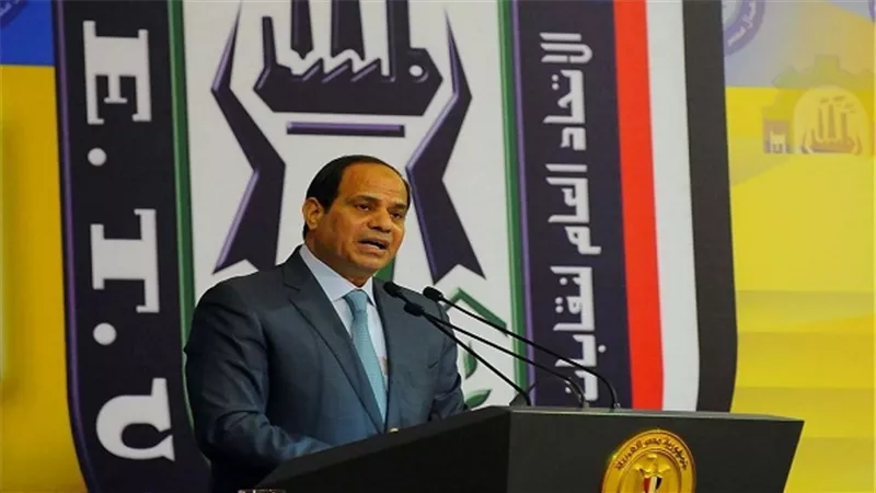 حصاد الأسبوع الرئاسي.. السيسي يجري مباحثات مع ولي عهد أبوظبي وملك البحرين لتوسيع التعاون.. ويستعرض مع 
