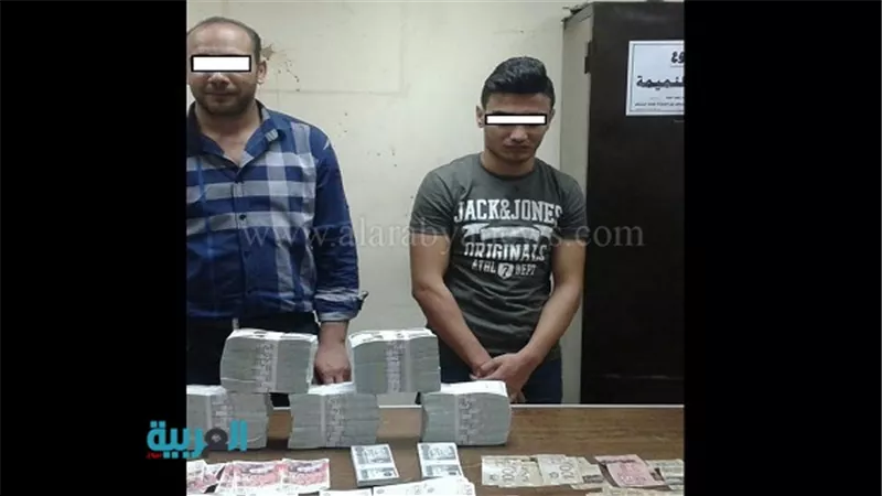 القبض على طالب بالمترو بحوزته 520 ألف جنيه و6 آلاف دولار