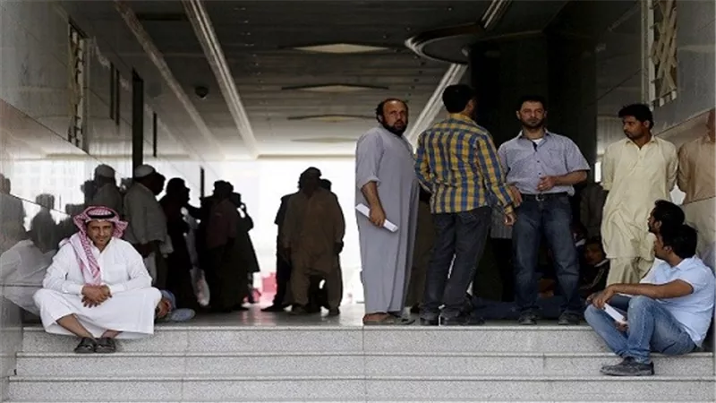 50 ألف عامل بشركة 