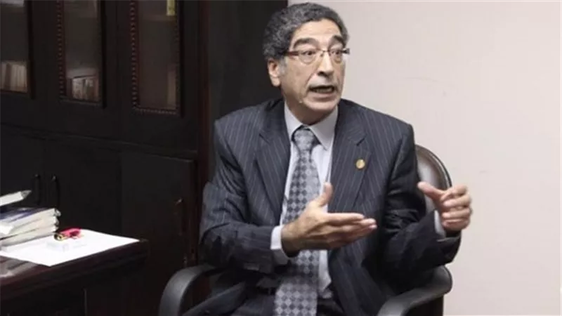مدير المسرح القومي ينفي الخلافات مع 