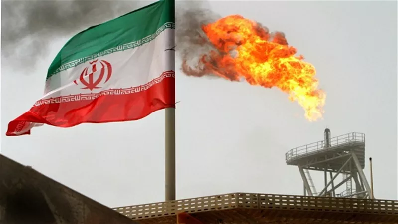 الهند بصدد دفع 6.5 مليار دولار مستحقات نفطية لإيران
