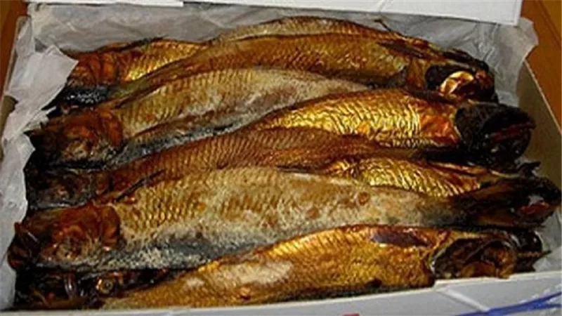 ضبط طن و250 كيلو رنجة فاسدة بالغربية