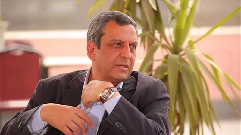 يحيى قلاش: 