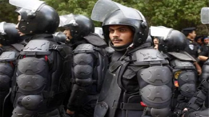 قوات الأمن تمنع وصول الصحفيين لمقر نقابتهم 